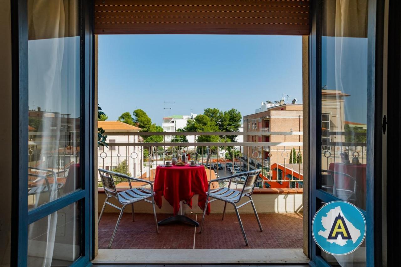 Appartamento Centrale A Silvi Marina Exterior photo